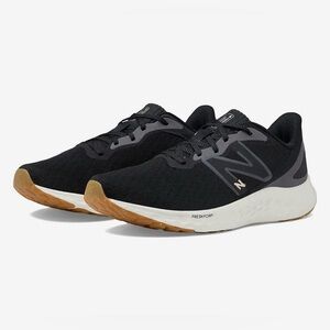 New Balance fresh foam Arishi women’s size 8
